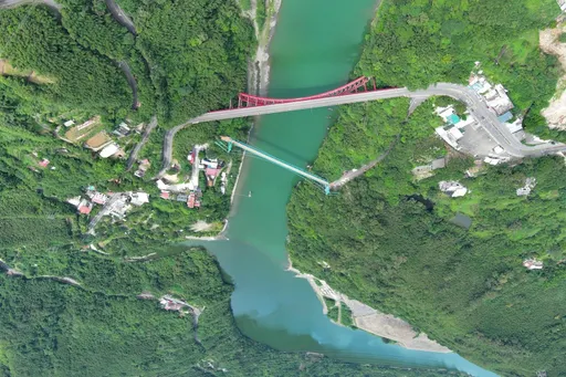 石门水库罗浮桥段成褐绿色 甲藻孳生害的!连日下雨活水注入已恢复正常