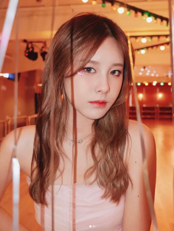 香港女星許寶恆（Alice）是ViuTV女神之一，亮眼外型頗受粉絲喜愛。翻攝許寶恆 IG