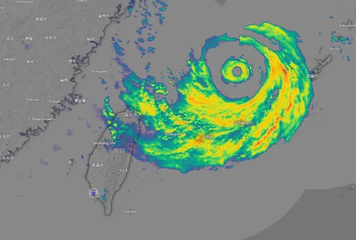 雙北颱風假！專家指「這區」比較辛苦　民怨：一線之隔兩個世界