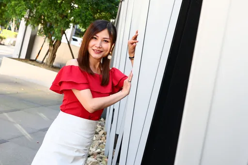 專訪|《紅人榜》歌手竟是「仙界口譯姐」 離婚6年敏感體質跟神明溝通不能近男色