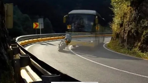 山道猴子「正確行駛」也可能沒命 一張圖曝過彎最危險情況