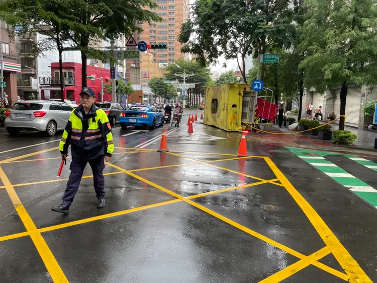 警方交管。桃園警分局提供