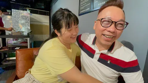 襁褓經歷戰亂洗禮!長大後慈母嚴父一肩挑 新住民獲選桃園市模範父親