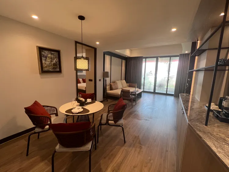 限量40套的「悅樁套房」投資金額約80-120萬元美金。葉家銘攝