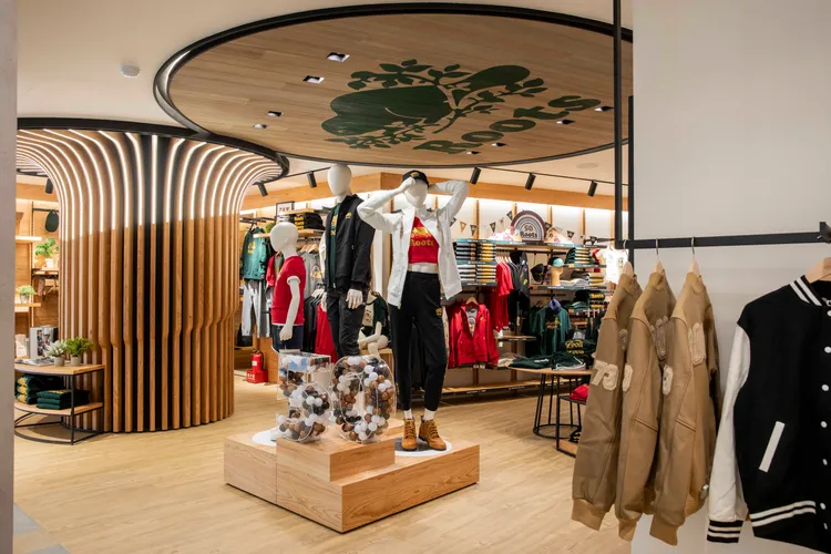 仁愛店以木質調為主軸。品牌提供