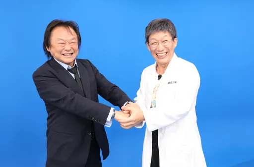 郭子乾化身「柯蚊哲」　歌藝被酸0分