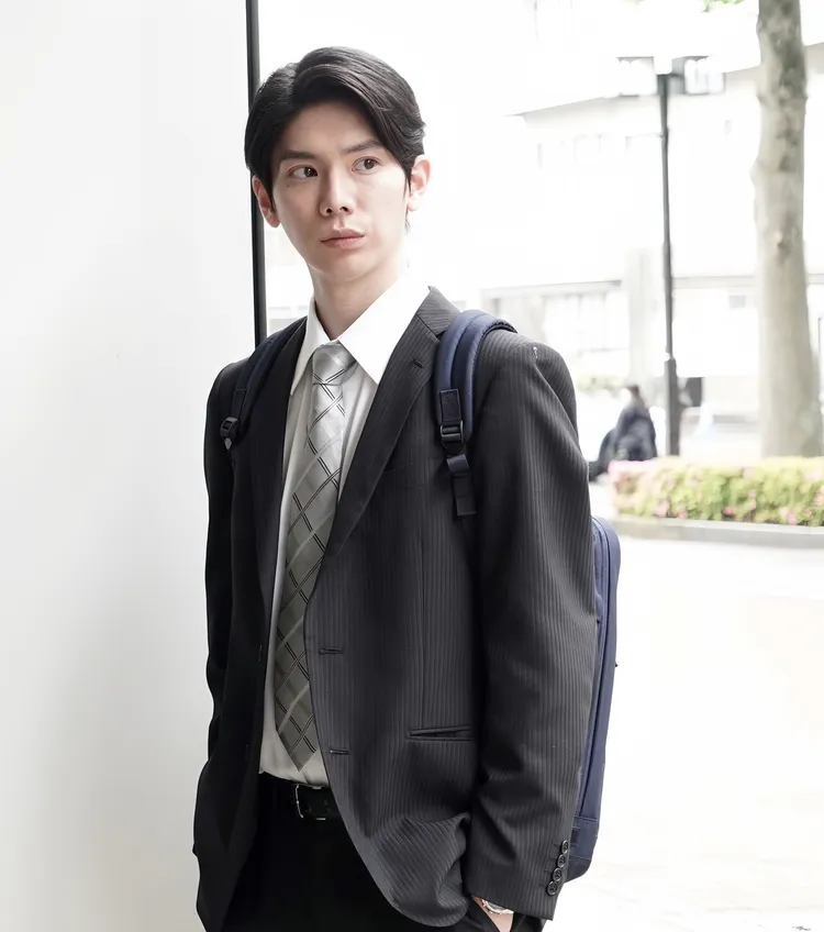 楊宇騰新戲辦菜鳥刑警。U-NEXT提供