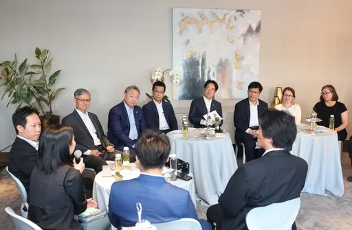 哈德遜河畔青年座談 賴清德:你們是我要網羅人才