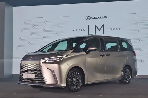 Lexus大改款LM正式发表售价429万元起　预售单月已接2000张订单