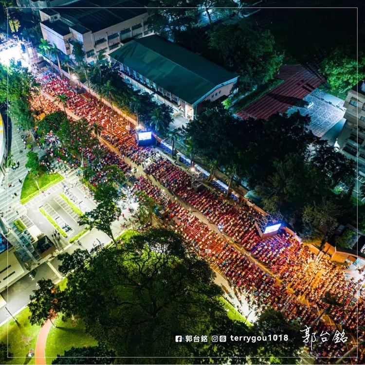 郭台銘屏東造勢空拍。翻攝郭台銘臉書