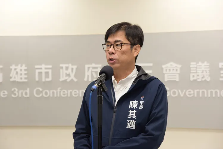 陳其邁感謝所有基層警察同仁的努力及付出。翻攝畫面
