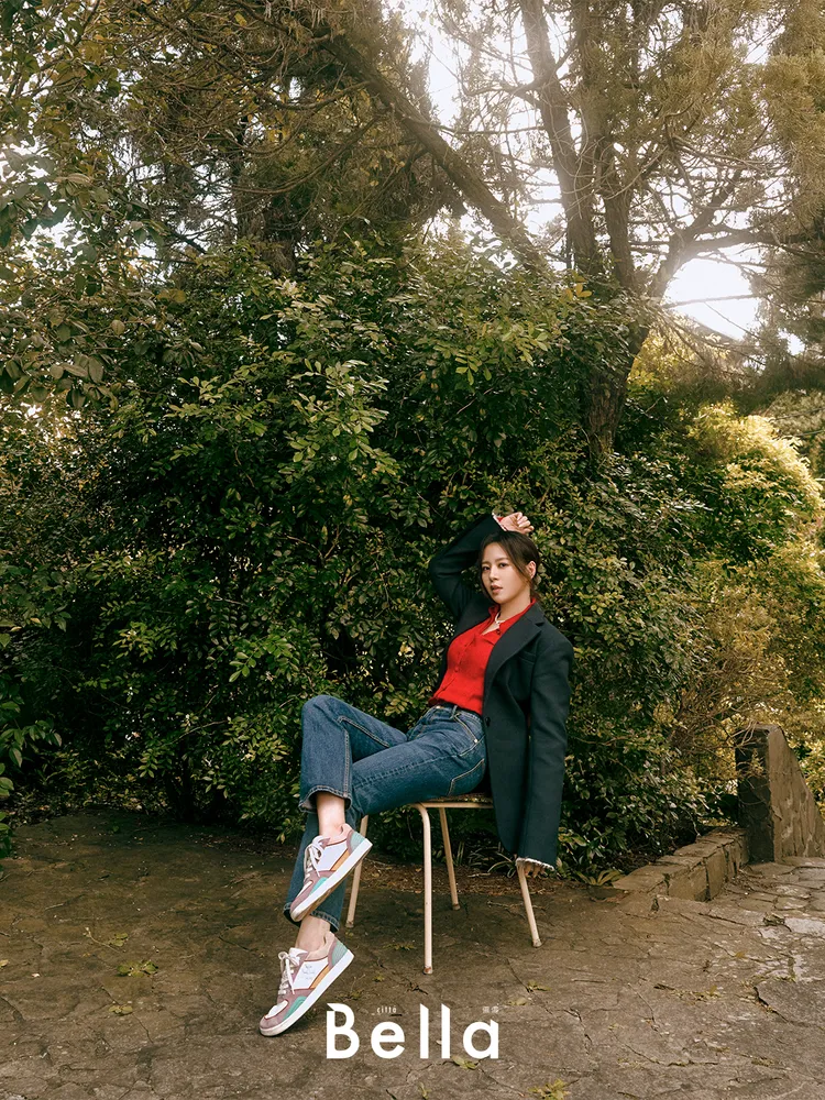 劉品言身著Tory Burch 2023秋冬系列。品牌提供