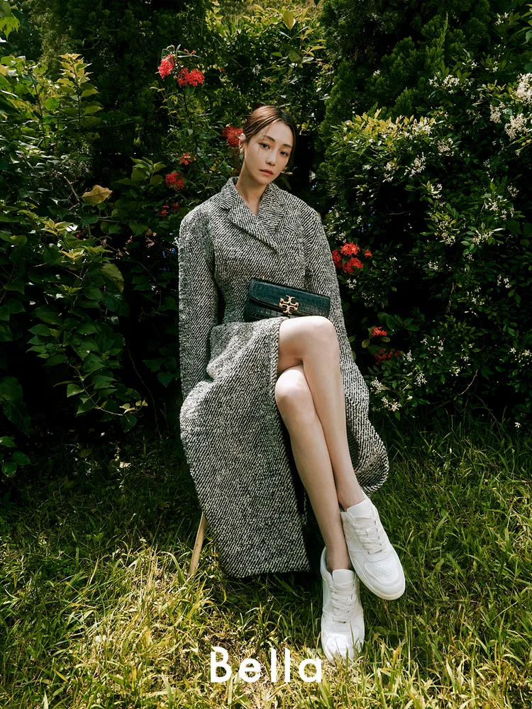 謝欣穎身著Tory Burch 2023秋冬系列。品牌提供