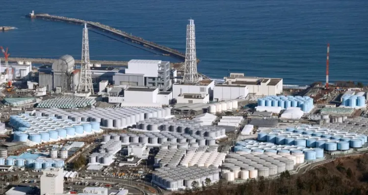 福島第一核電廠內堆滿核子廢水。資料照片