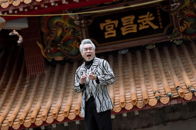 康康客串地獄殿主，不忘發揮諧星本色。風起娛樂提供