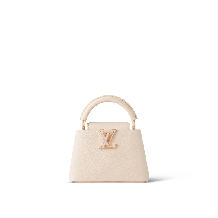 Capucines Mini，20萬1000元。品牌題供