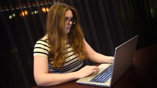 Netflix恐怖「精準推薦」 比妳還早知道妳的性傾向