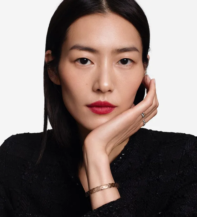 劉雯演繹香奈兒Coco Crush珠寶。翻攝劉雯IG