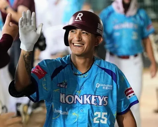 林子偉中職首轟出爐!率樂天桃猿8比3勝富邦悍將