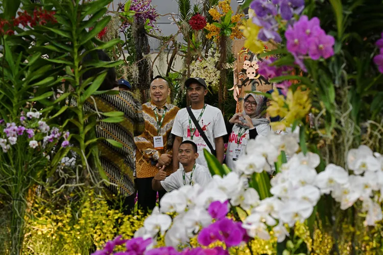 新加坡正舉行「亞太蘭花會議暨蘭展」。新華社