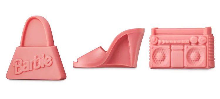 Barbie x LUSH聯名香皂，各100／370元。品牌提供