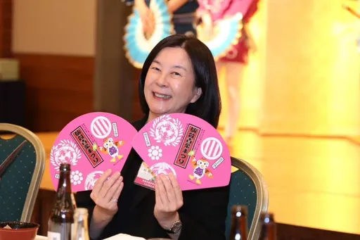 拍桌譙分局長嗆「沒路用」　台南市議長邱莉莉道歉了