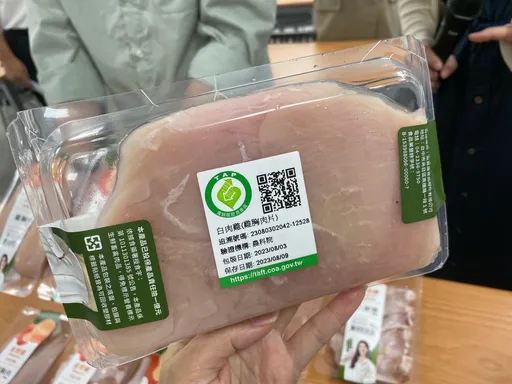 雞肉要好吃!氣冷屠宰貼體包裝千萬不能這樣做 雞皮才能煎的酥脆