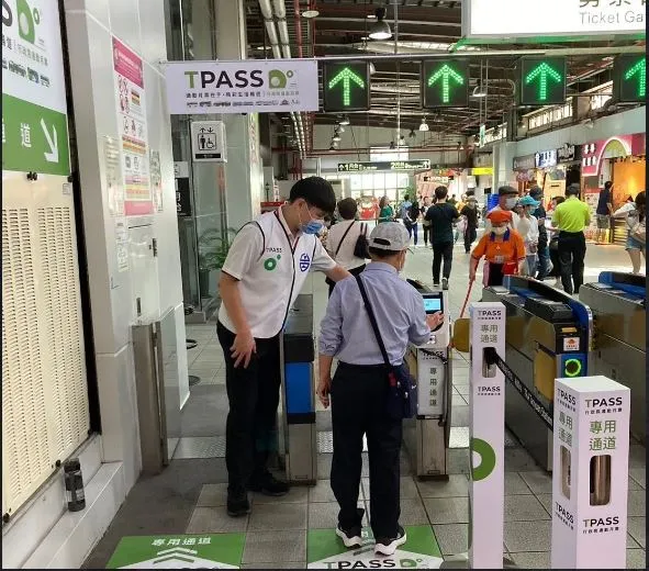 基北北桃1200通勤月票啟用後，桃園使用狀況良好。桃園市交通局提供