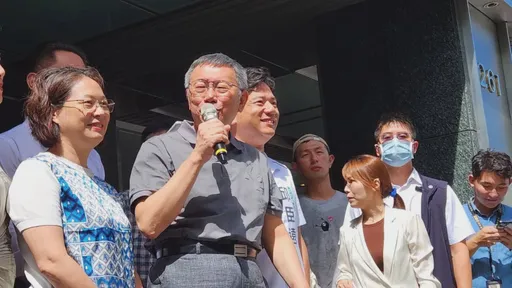 當選總統要陳佩琪到總統府當醫師惹議！　柯文哲笑了：我可以勸她不能管她