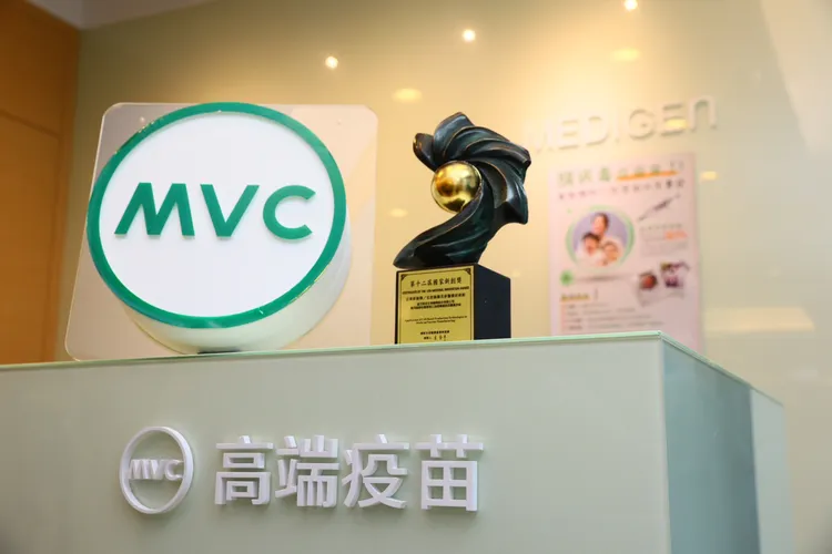 高端疫苗腸病毒已賣到缺貨。彭欣偉攝