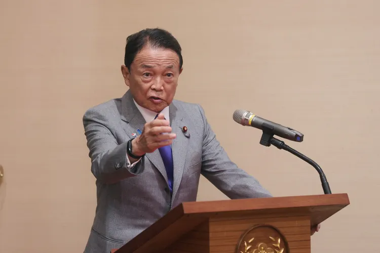 麻生太郎指出，中國擴張主義的威脅，加深了台海局勢的緊張。總統府提供