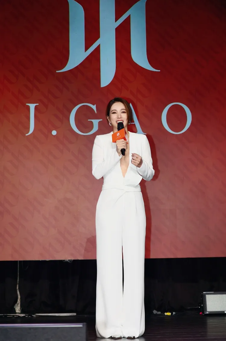 高宇蓁完全女強人模樣。彭欣偉攝