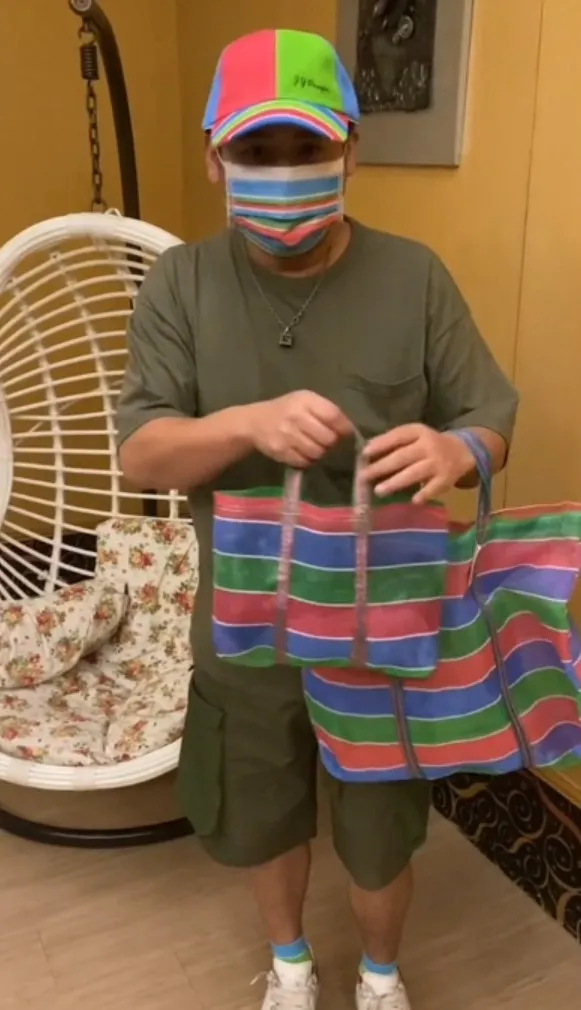 老婆送給老公一系列復古造型菜籃。抖音@crazy520 提供