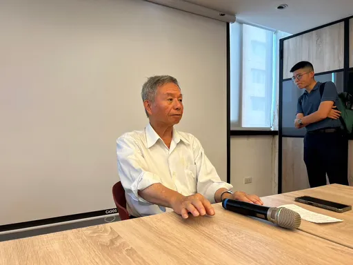 楊志良記者會失控!不認失言批記者「小孬孬」 再嗆蔡英文「爛人」、陳建仁「賤人」