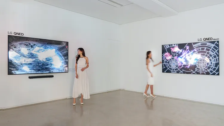 今年LG 也推出全新QNED電視，搭載第六代α7 4K AI影音處理晶片，及量子增色奈米濾色的雙層面板顯示技術，提高影像亮度與細膩質感，讓QNED的純淨畫質再升級，呈現清晰明亮和令人難以置信的細節。LG台灣提供
