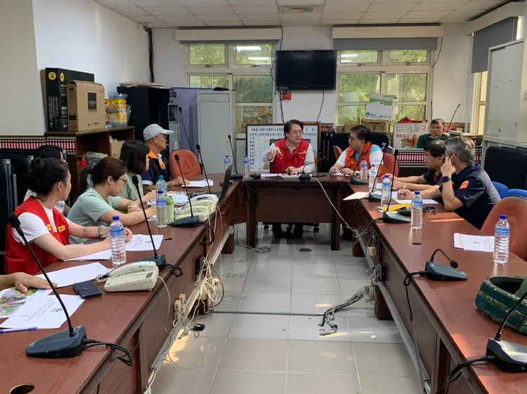 內政部長林右昌至南投勘災。內政部提供