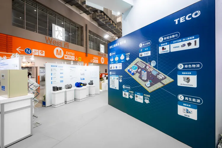東元在自動化展中，展示廠務和生產製程的節能解決方案。業者提供
