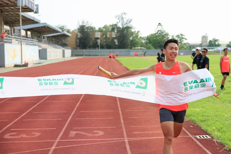 長榮幼苗計畫第三場吸引近百青少年。業者提供