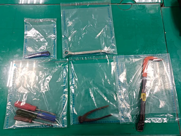 警方起獲作案工具。翻攝畫面