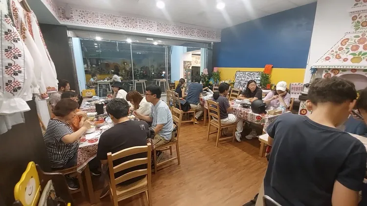 烏克蘭餐廳布置充滿烏克蘭風。凃建豐攝