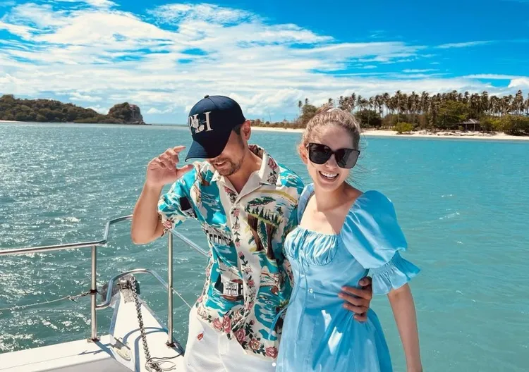 2人下午先出海。翻攝周杰倫IG