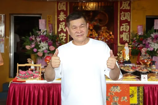 澎恰恰慘了！收酬勞未依約辦演唱會　挨告未出庭判賠300萬元