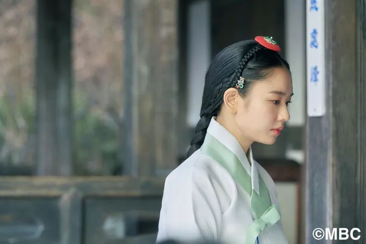 安恩真劇中是個古靈精怪的富家女。HamiVideo提供