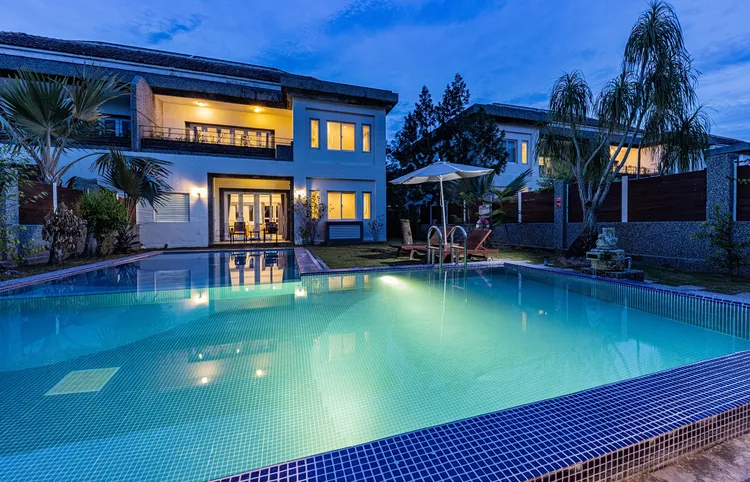 絕美星空VILLA泳池。日暉國際渡假村提供