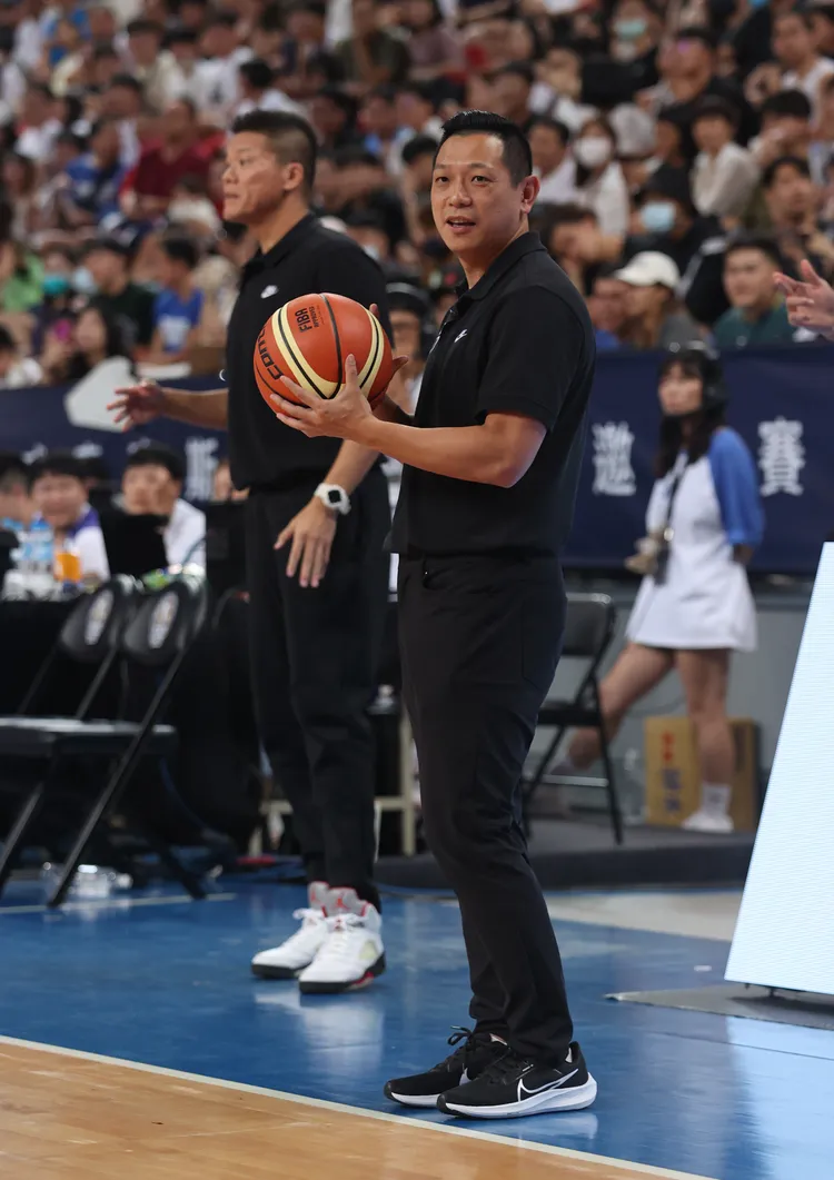 中華白總教練許皓程。