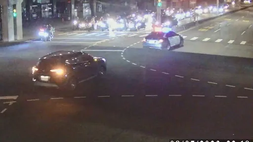 寶寶等不及要出生了! 桃警急開道送醫