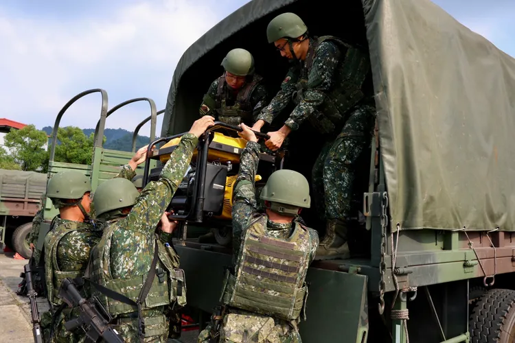 國軍第五作戰區派員支援救災。軍方提供