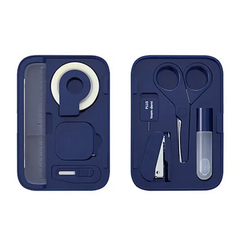 PLUS team-demi磁吸文具組原價1900元，特價1710元。樂天市場提供