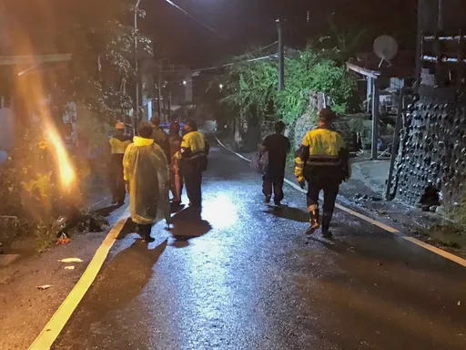 高雄山區雨量驚人爆土石流紅色警戒　市府緊急撤離3原鄉967人