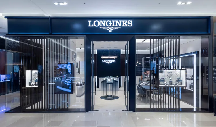 浪琴台中大遠百名品店。品牌提供